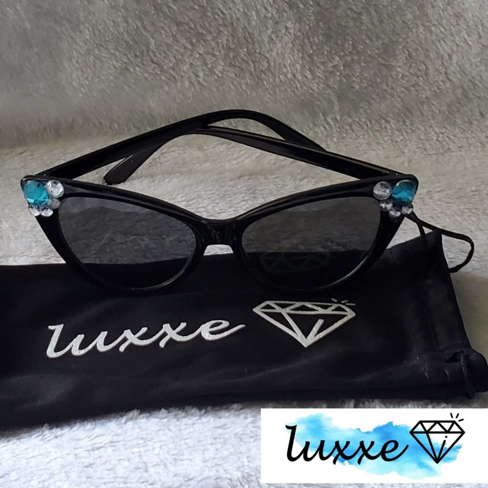 Black Blinged Cat Eyewear